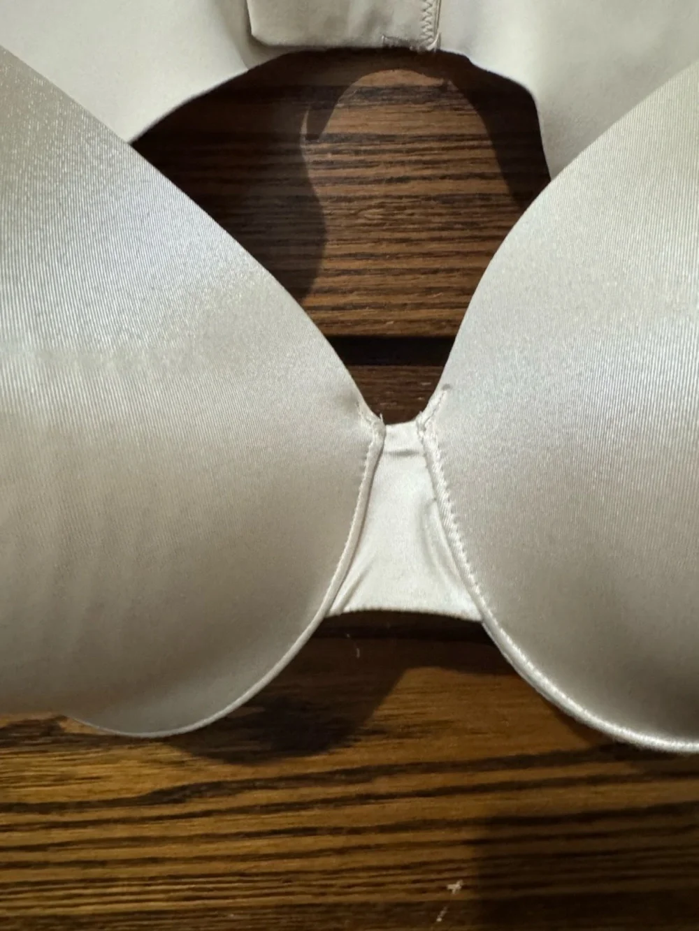 Soma vanishing back full coverage bra 42C nude color